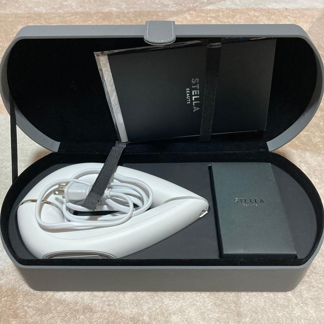 STELLA BEAUTE 美顔器 専用ケース付き