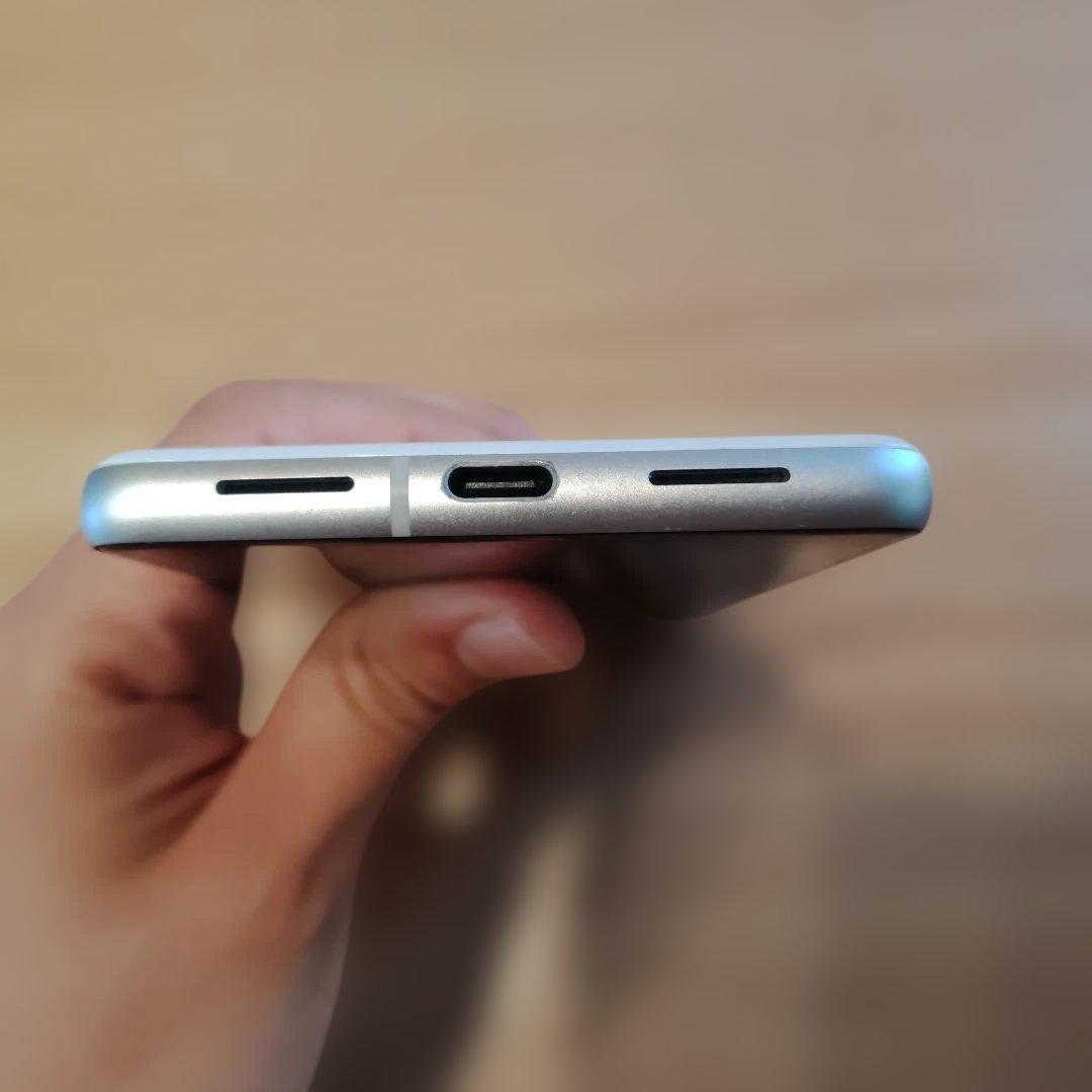 美品 Pixel7 128GB SIMフリー スノー ホワイト 箱 付属品あり