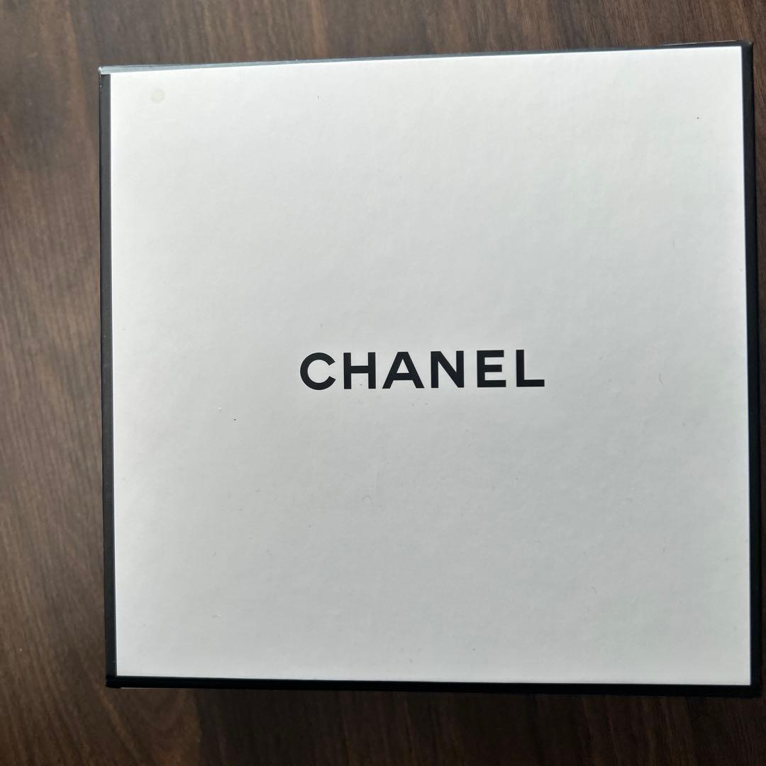CHANEL N°5 L'EAU ハンドクリーム 50ml ・ネイルオイル