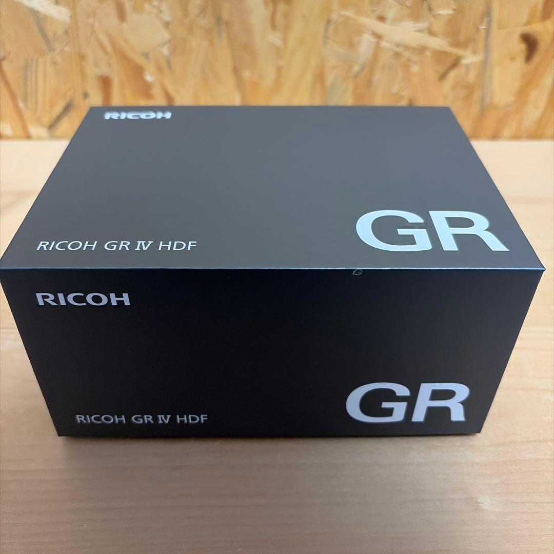 RICOH GR IV HDF コンパクトデジタルカメラ リコー