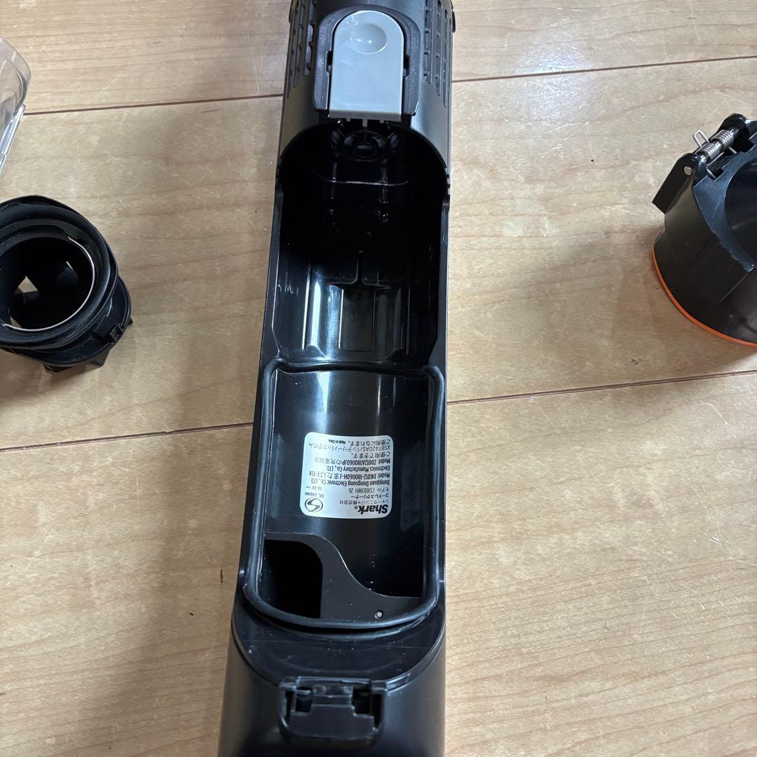 Shark CS100JWH スティッククリーナー本体　付属品セット