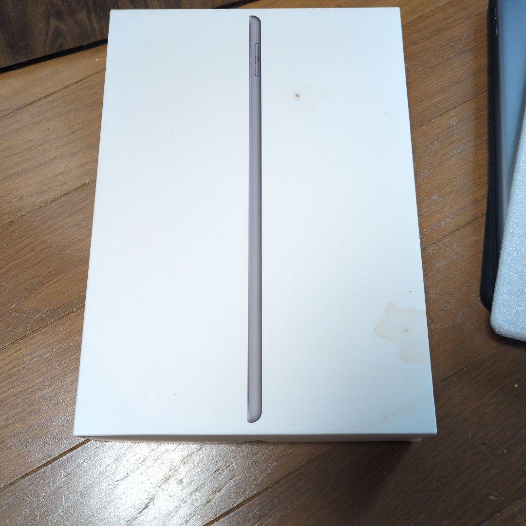 Apple iPad 第8世代 32GB Cellular 箱あり 本体のみ