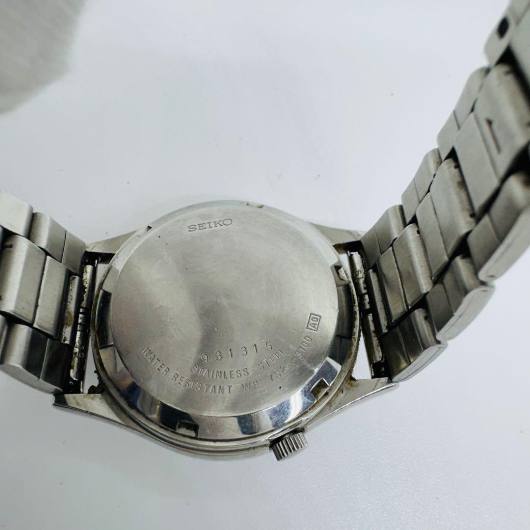 ✨SEIKO✨セイコー5✨デイデイト✨シルバー文字盤✨腕時計✨