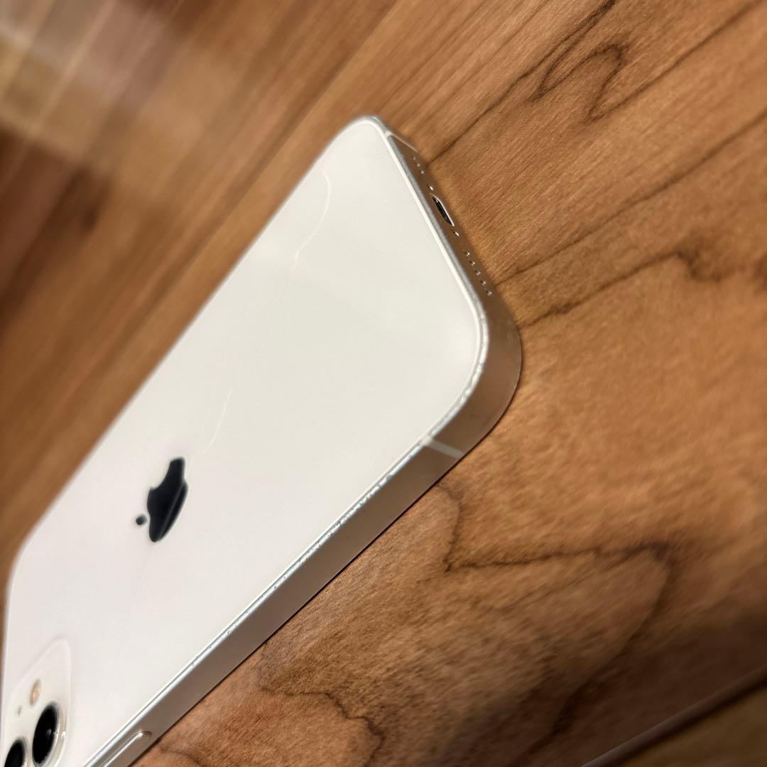iPhone12 ホワイト　128GB 本体のみ