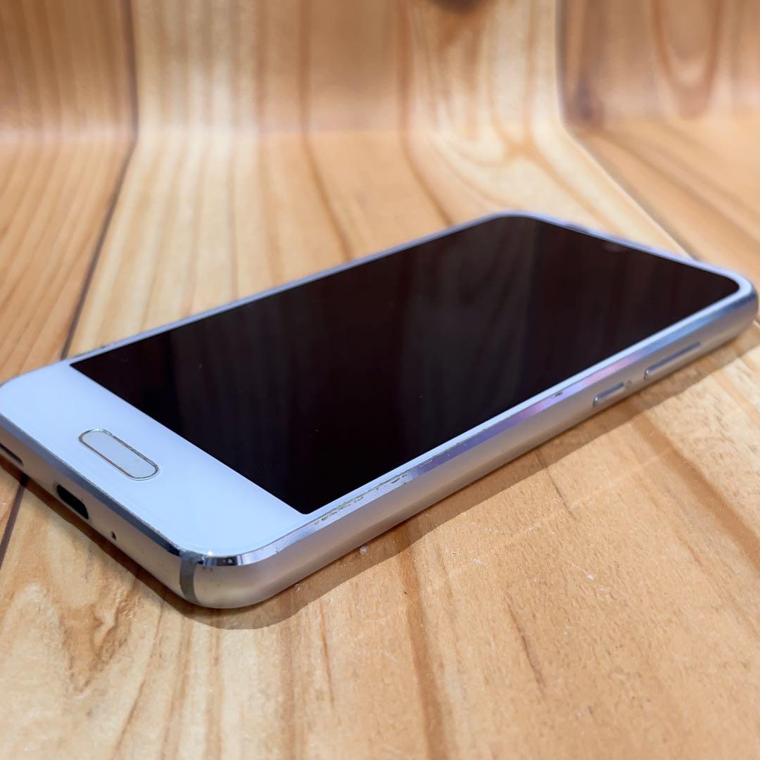 SIMフリー 本体 AQUOS R Compact 32 GB 084F