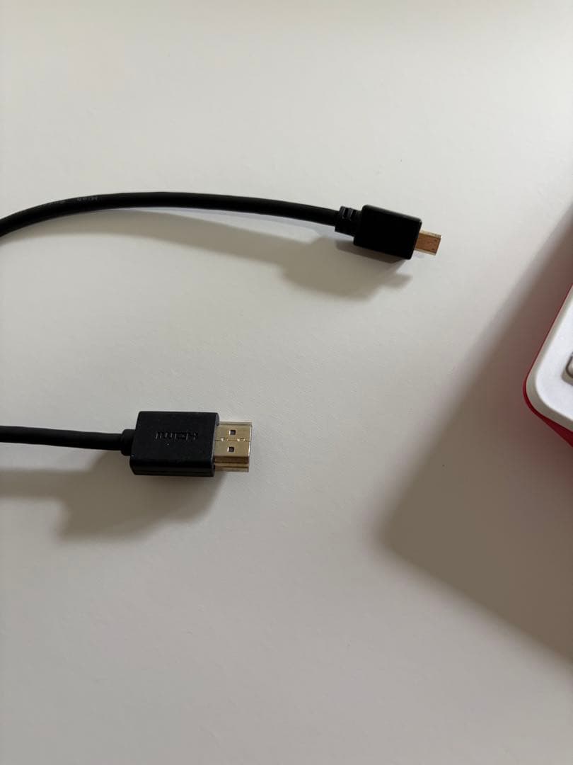 Raspberry Pi 400 HDMIケーブル付き