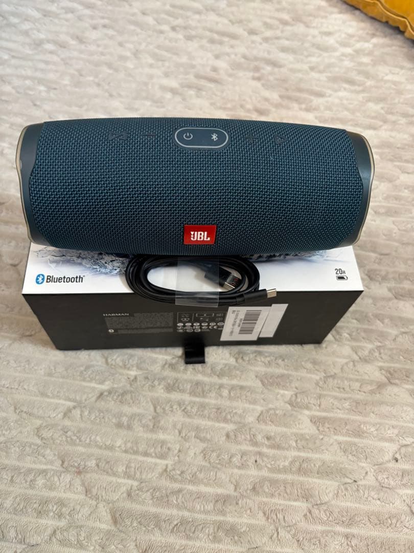 JBL Charge 4 ワイヤレススピーカー 青