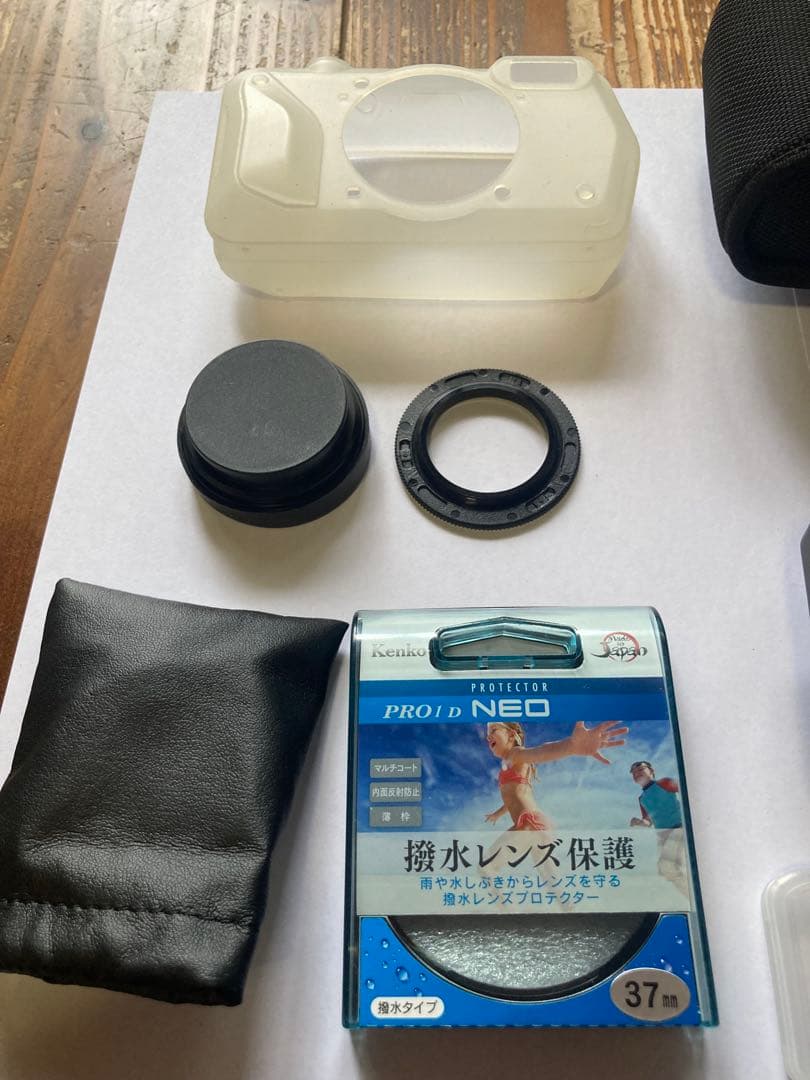 リコー　RICOH G900 防水デジタルカメラ　※バッテリー×2個付き
