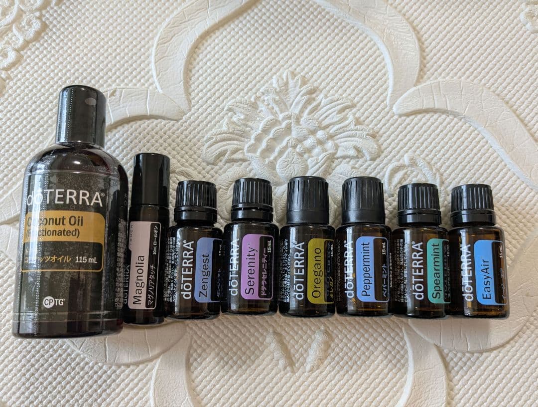 ドテラ　doTERRA　8点セット　 エッセンシャル　アロマ　ココナッツオイル