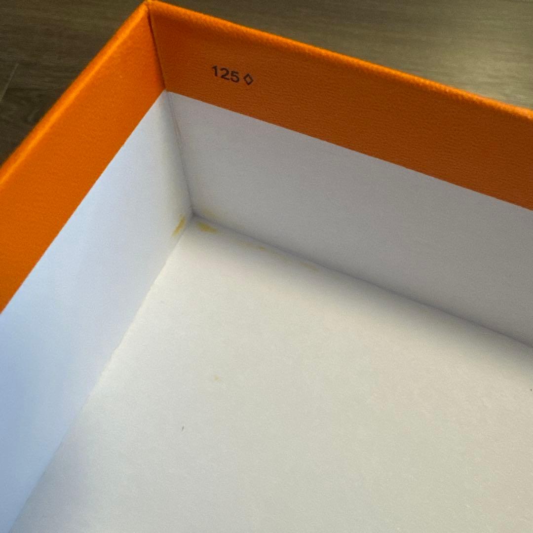 HERMES オレンジ ギフトボックス 125♢