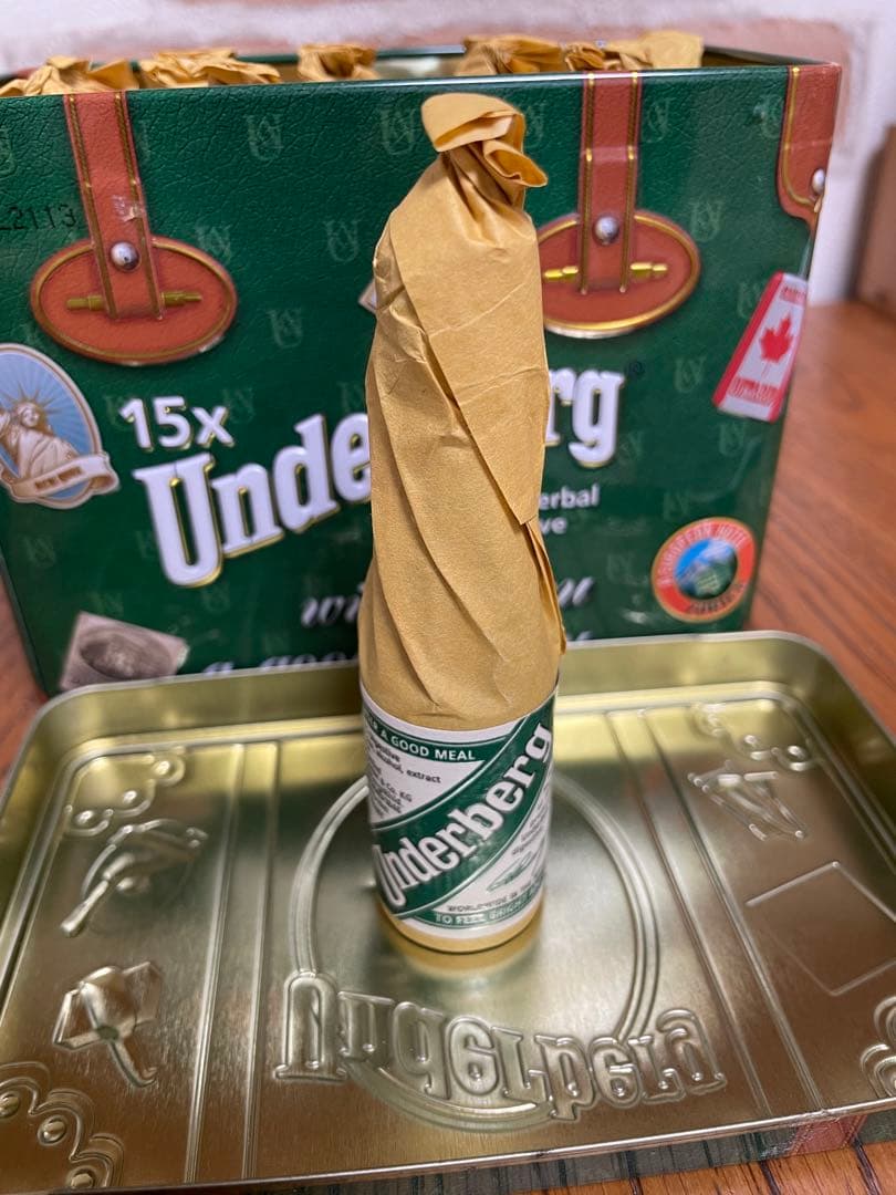 【希少】Underberg ウンダーベルグ　トランク缶入　13本入　ドイツ