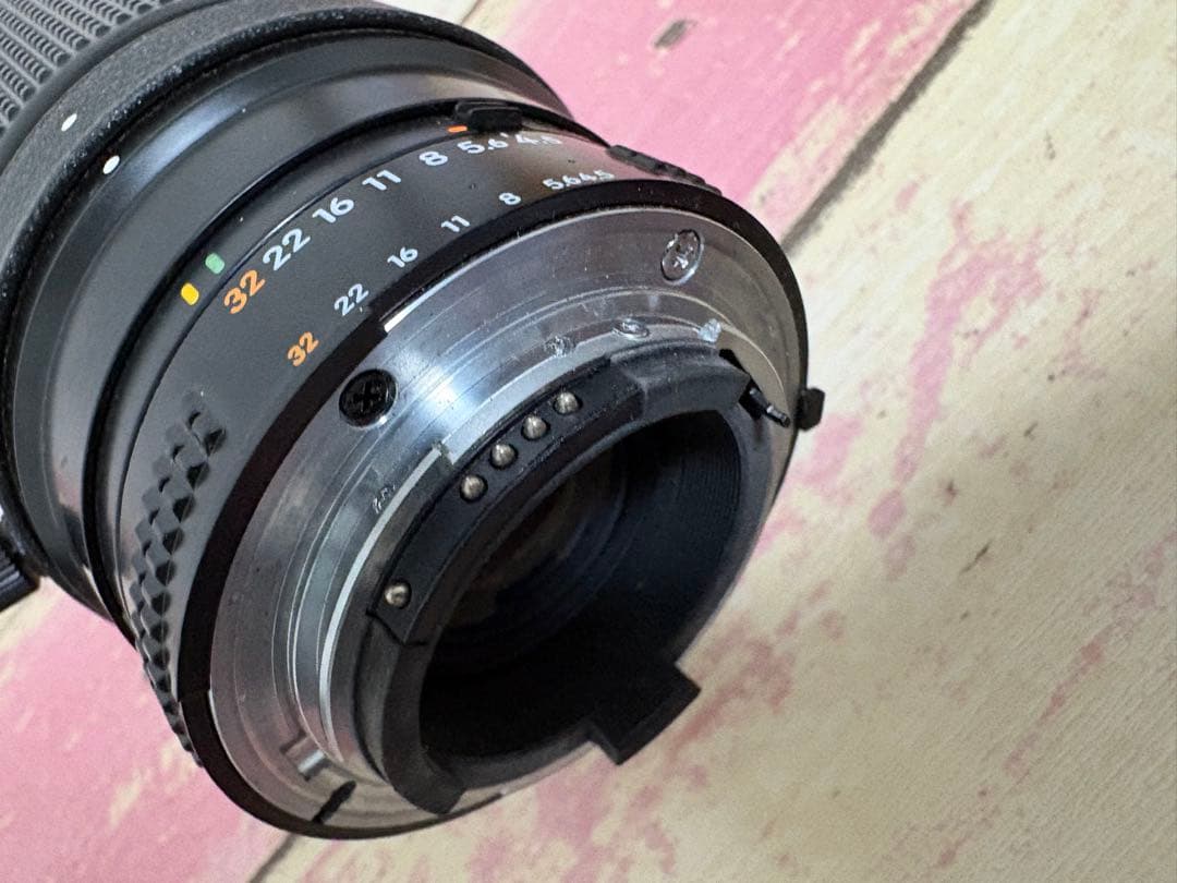 Nikon AF Nikkor 75-300mm f/4.5-5.6 現状品