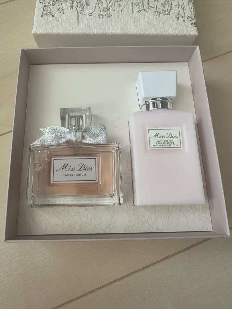 Dior 香水とボディミルク