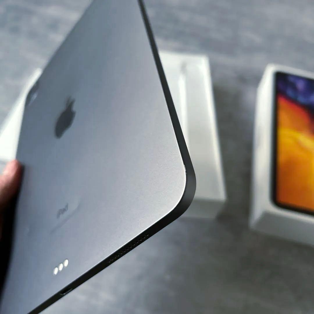 iPad Pro (第2世代) 11インチ 256GB 動作確認済