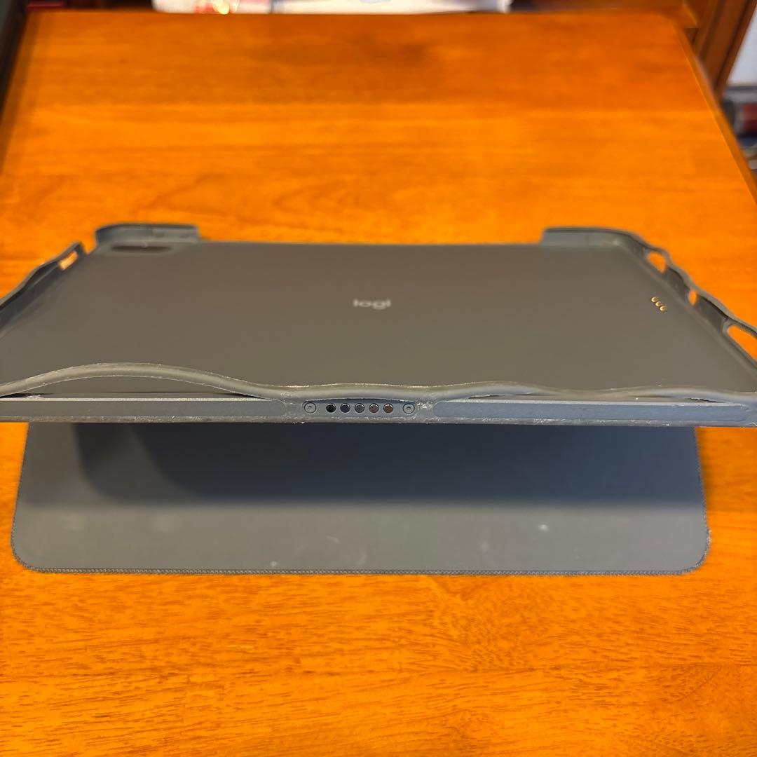 Logicool COMBO TOUCH iPadケースグレー【値下げ対応あり】