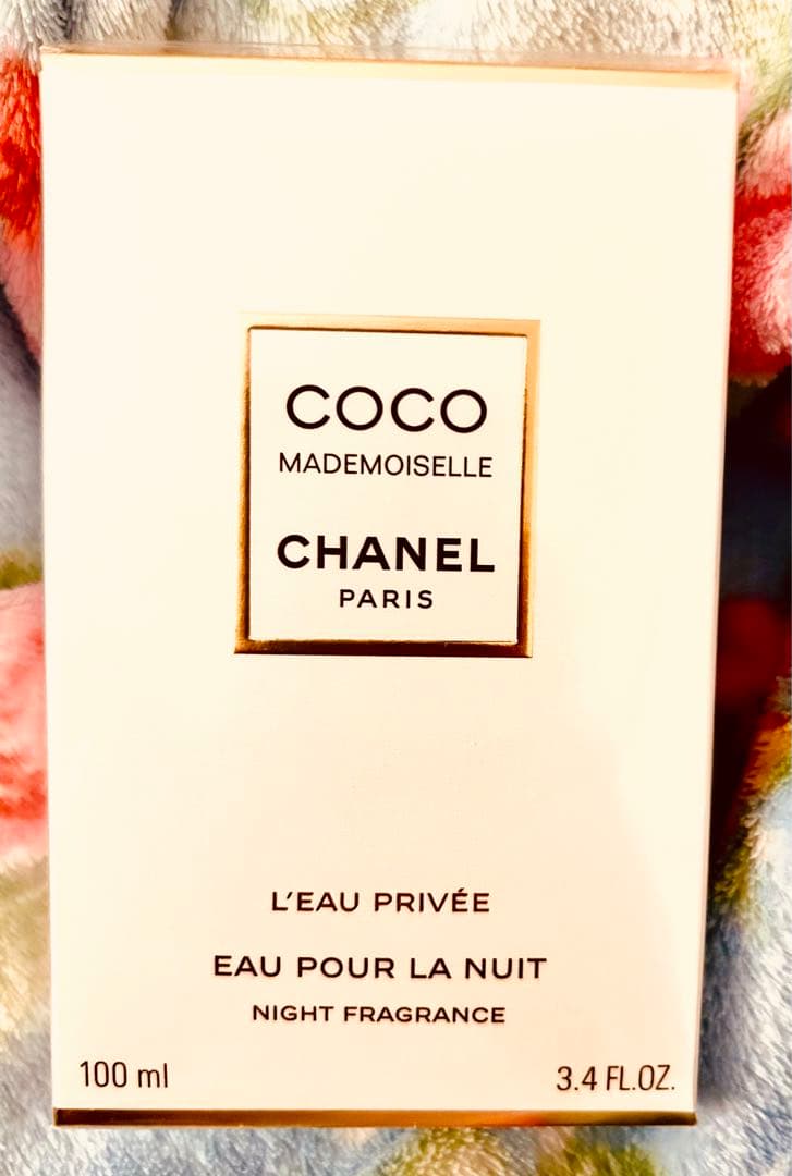 CHANEL ココ マドモアゼル ロー プリヴェ