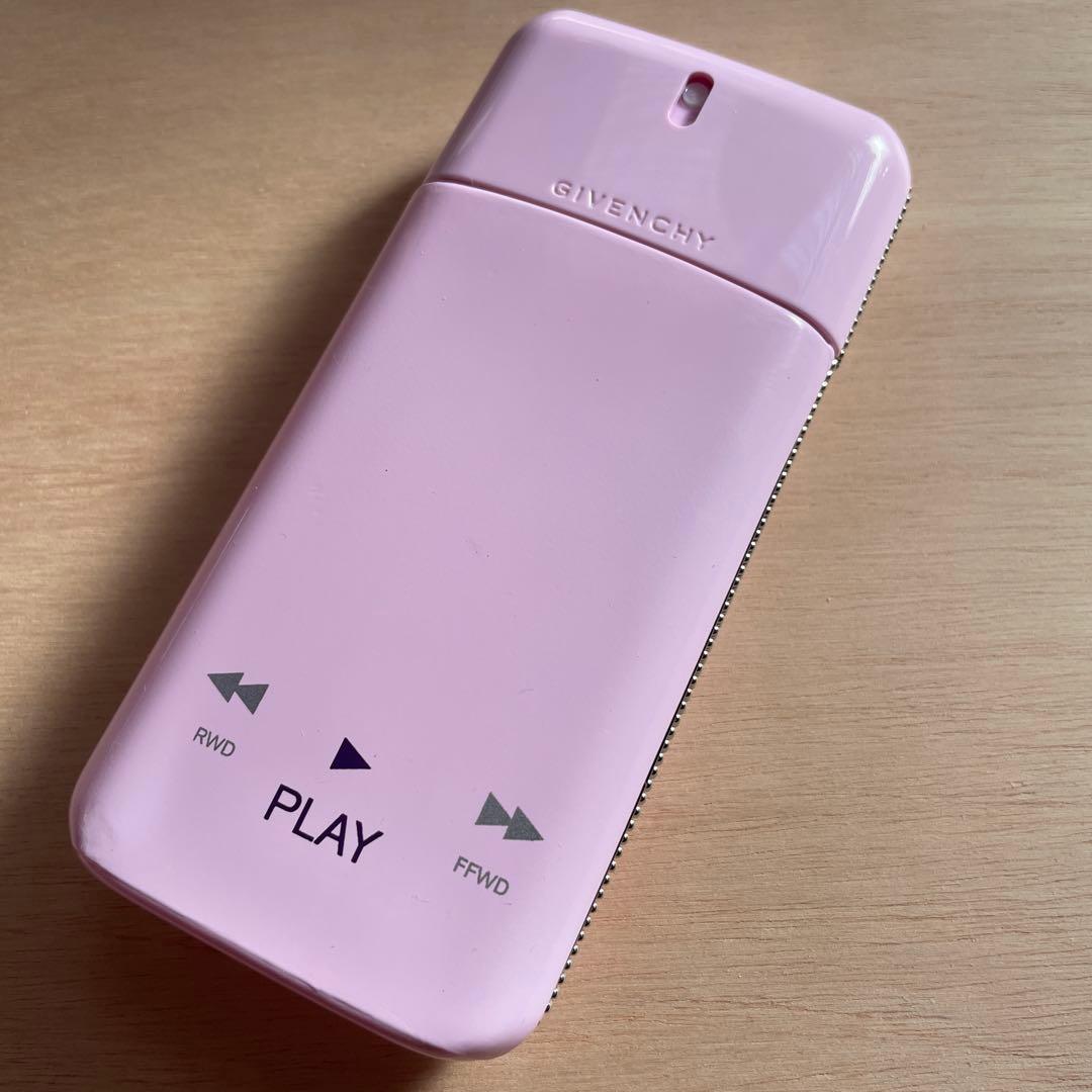 【廃盤デザイン】GIVENCHY PLAY for her 香水