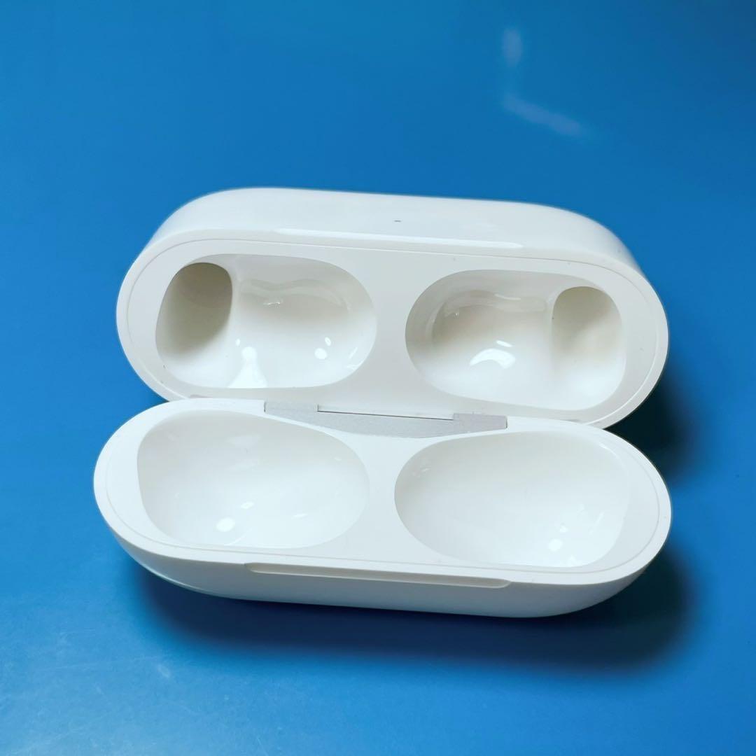 AirPods Pro 第2世代　充電ケース　エアーポッズプロ