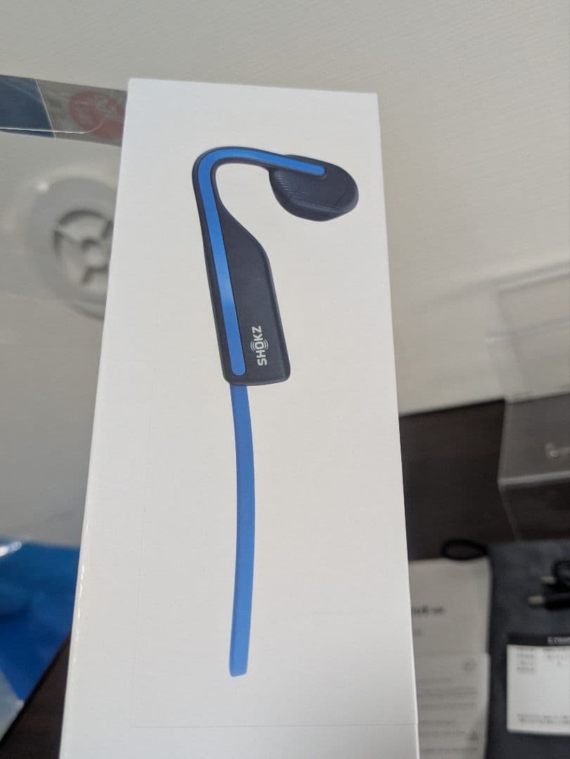 【ほぼ新品】SHOKZ OPENMOVE 骨伝導イヤホン