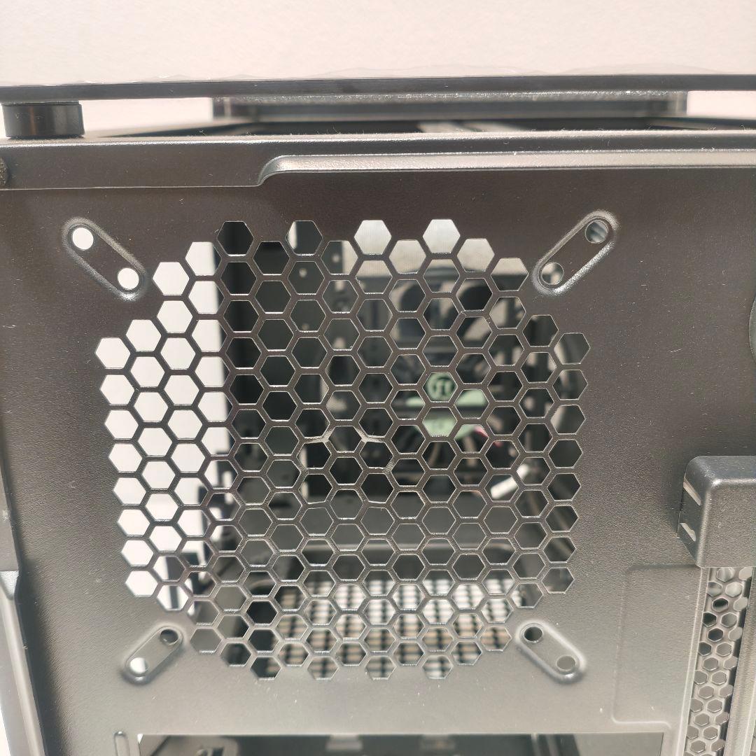 未使用 Thermaltake LEVEL20 VT microATX