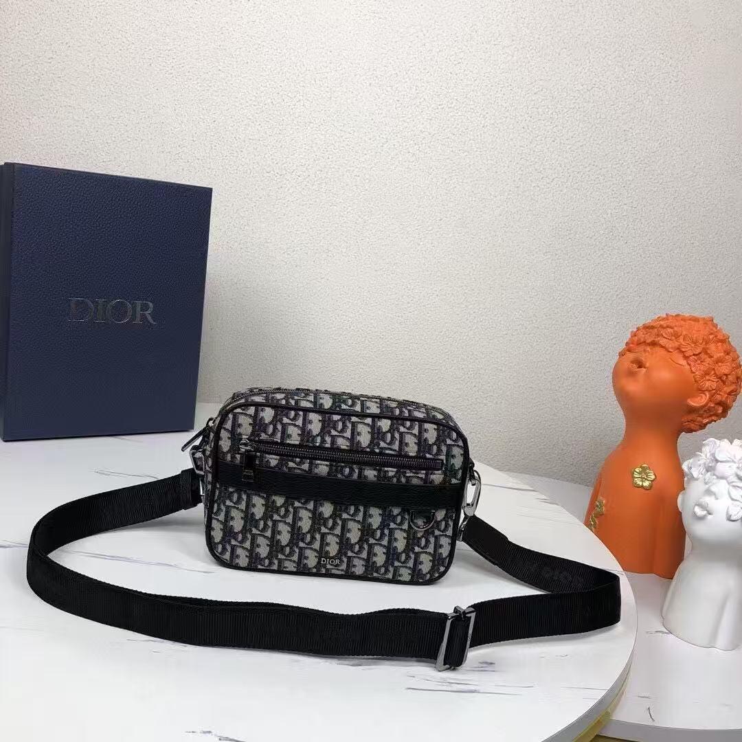 Dior Safari カメラバッグ モノグラム ショルダーバッグ~~