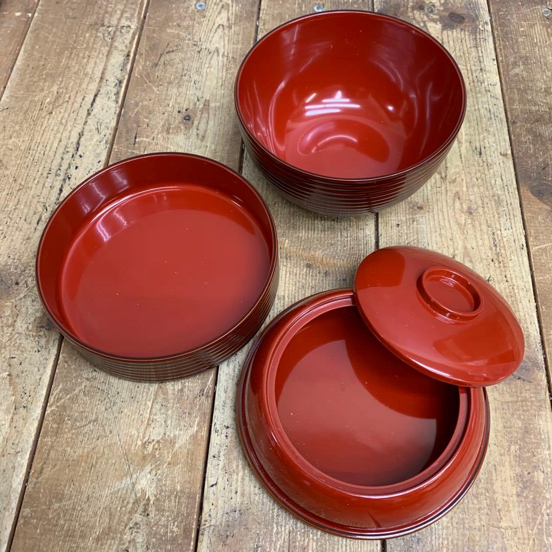D-5 ② 【極美品】伝統工芸 漆器 千筋 独楽型 三段重箱 蓋付き 漆塗り