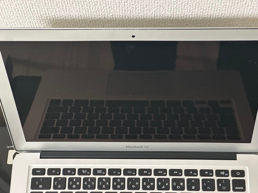 MacBook Air 13-inch Mid 2011 本体