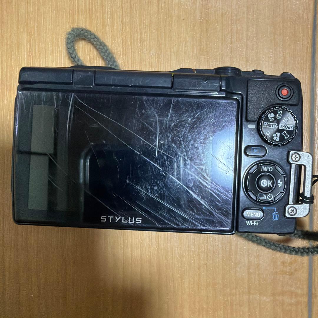 OLYMPUS STYLUS TG-870 Tough 防水　グリーン