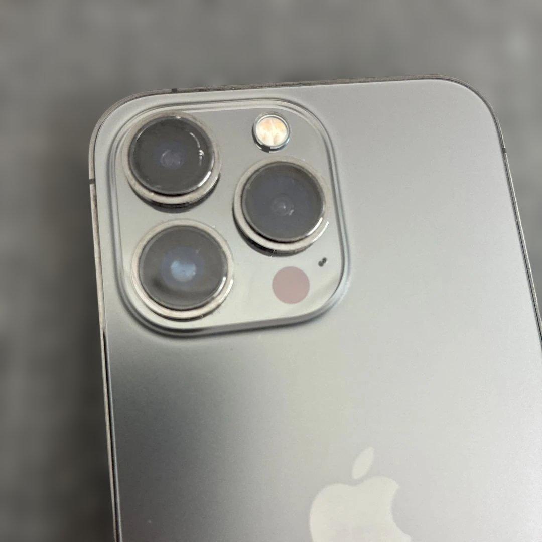Apple iPhone 13 Pro 本体　香港版128GB SIMロックなし