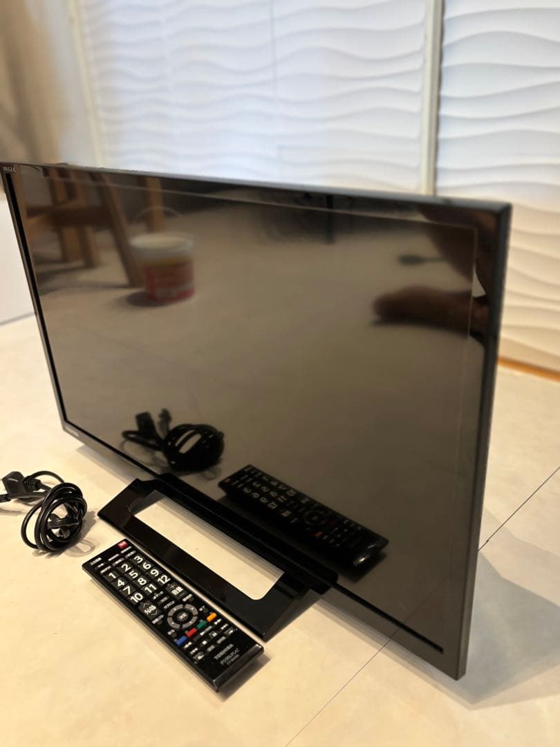 東芝 24V型 液晶テレビ レグザ 24S24ハイビジョン外付けHDDウラ録対応