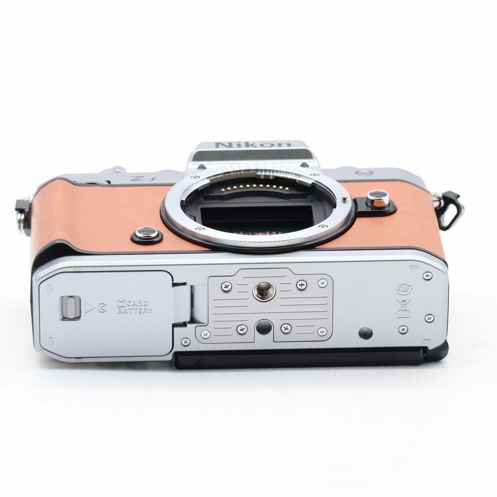 Nikon ミラーレス一眼 Zf シルバー ボディ #4280