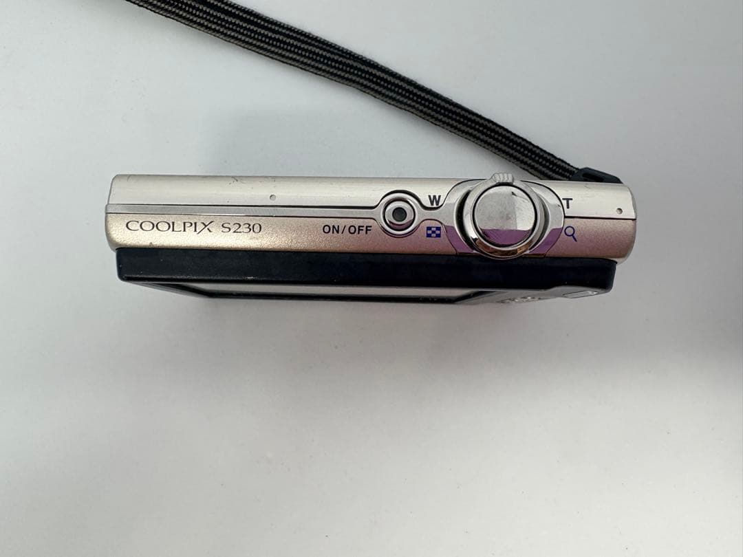 Nikon COOLPIX デジタルカメラ