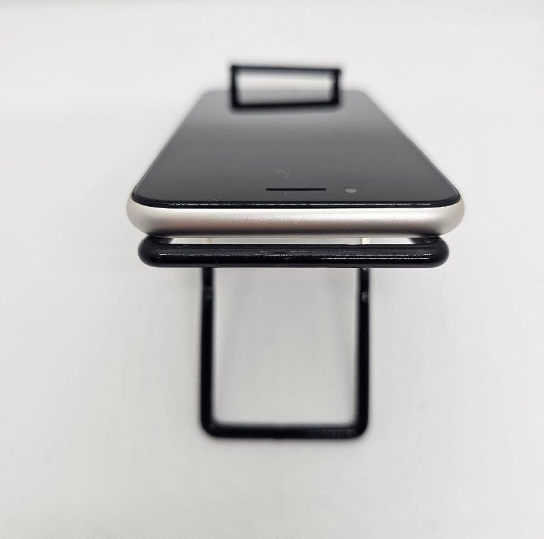 iPhone SE 第3世代(2022) スターライト 64GB Apple