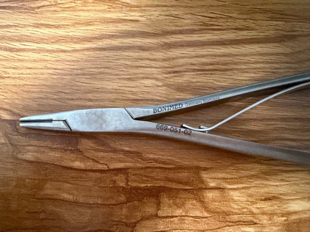 BONIMED 超硬チップ付 マチュー持針器 190mm】／タングステン