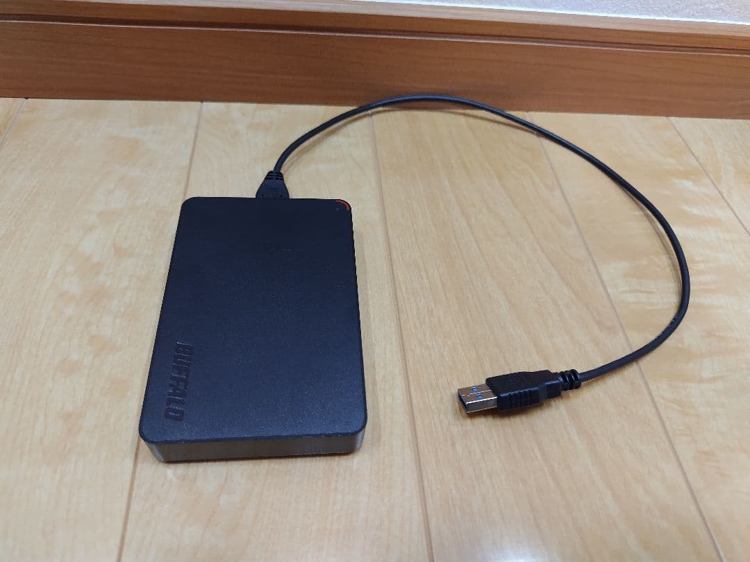 外付けポータブルHDD HD-NRPCF2.0-GB(2TB・バッファロー)
