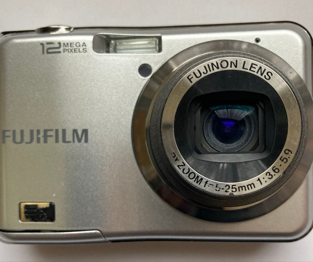 平成レトロ　FUJIFILM FINEPIX AX 200 デジタルカメラ
