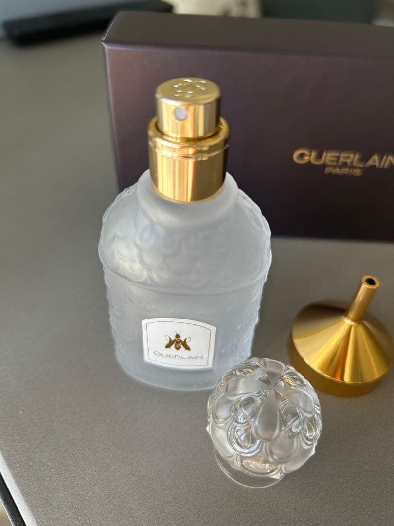 GUERLAIN 香水 フロストガラスボトルアトマイザー