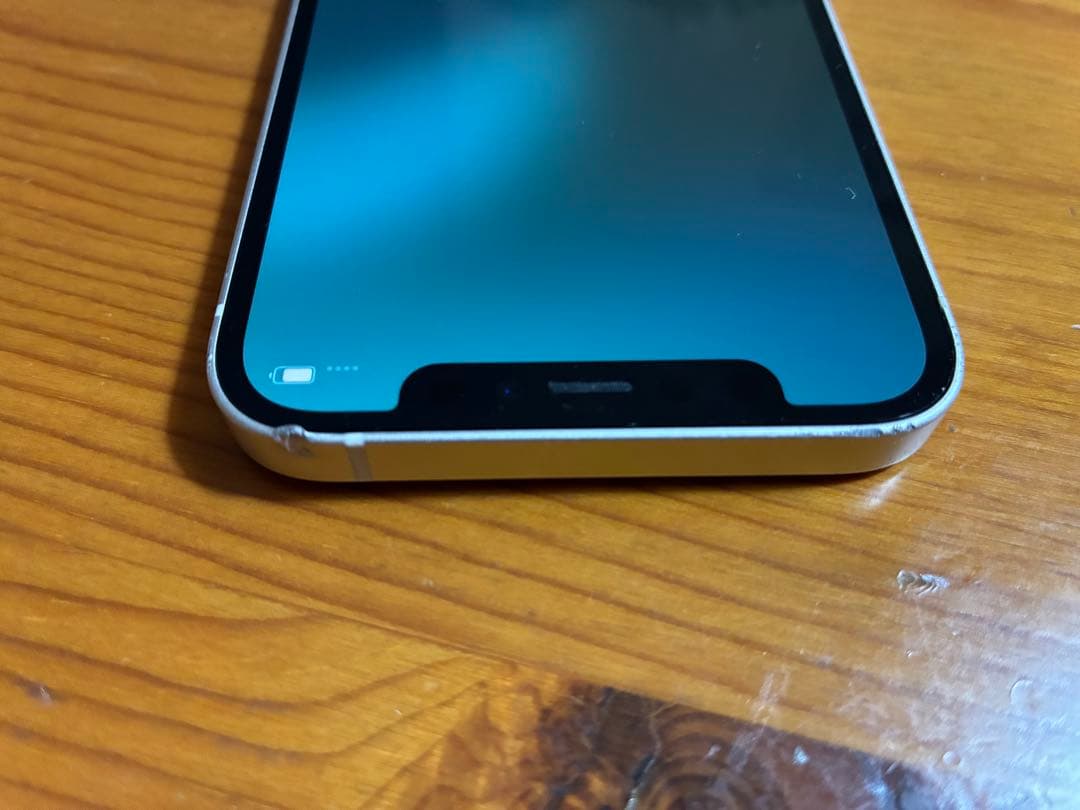 Apple iPhone 12ホワイト 本体　64GB SIMロックなし
