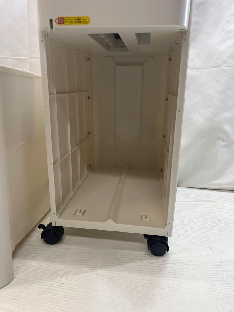 美品 アイリスオーヤマ　パーソナルシュレッダー　P10HCS