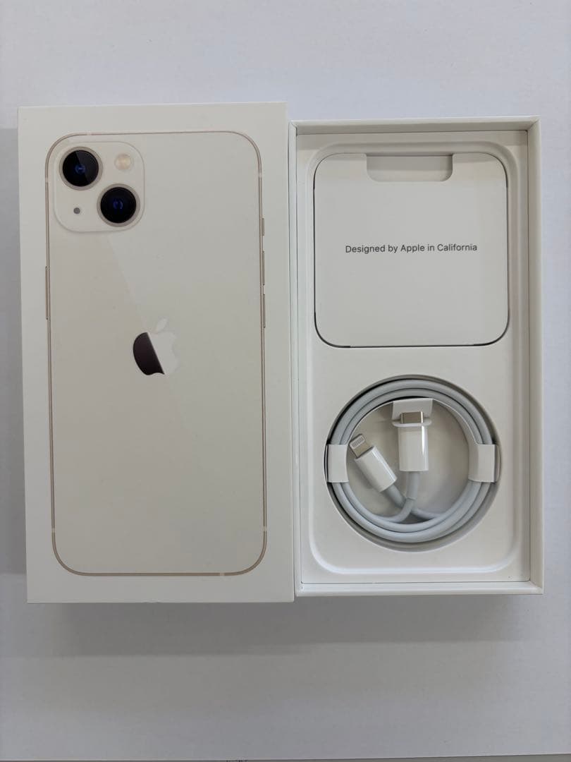 【匿名配送】iPhone13 256ＧＢ　スターライト　スマホ本体