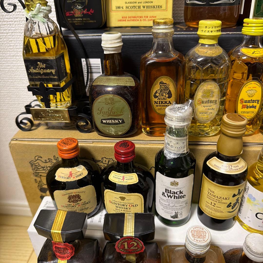 ウイスキーミニボトル大量まとめ売り 山崎 角瓶入り 整理品
