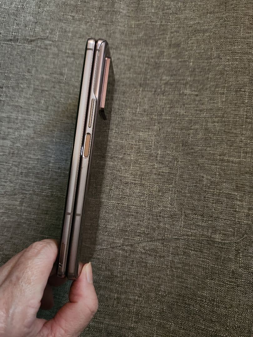 画面に線【ジャンク】Samsung Galaxy Z Fold 2 256GB
