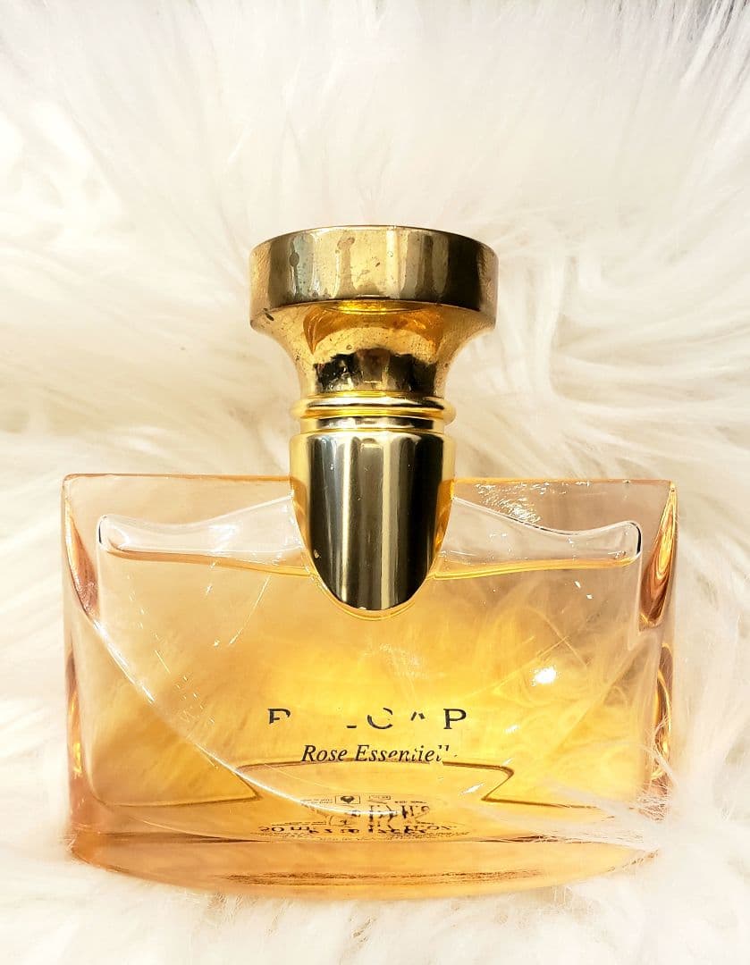 ✨BVLGARI ブルガリ ローズエッセンシャルオーデパルファム50ml✨