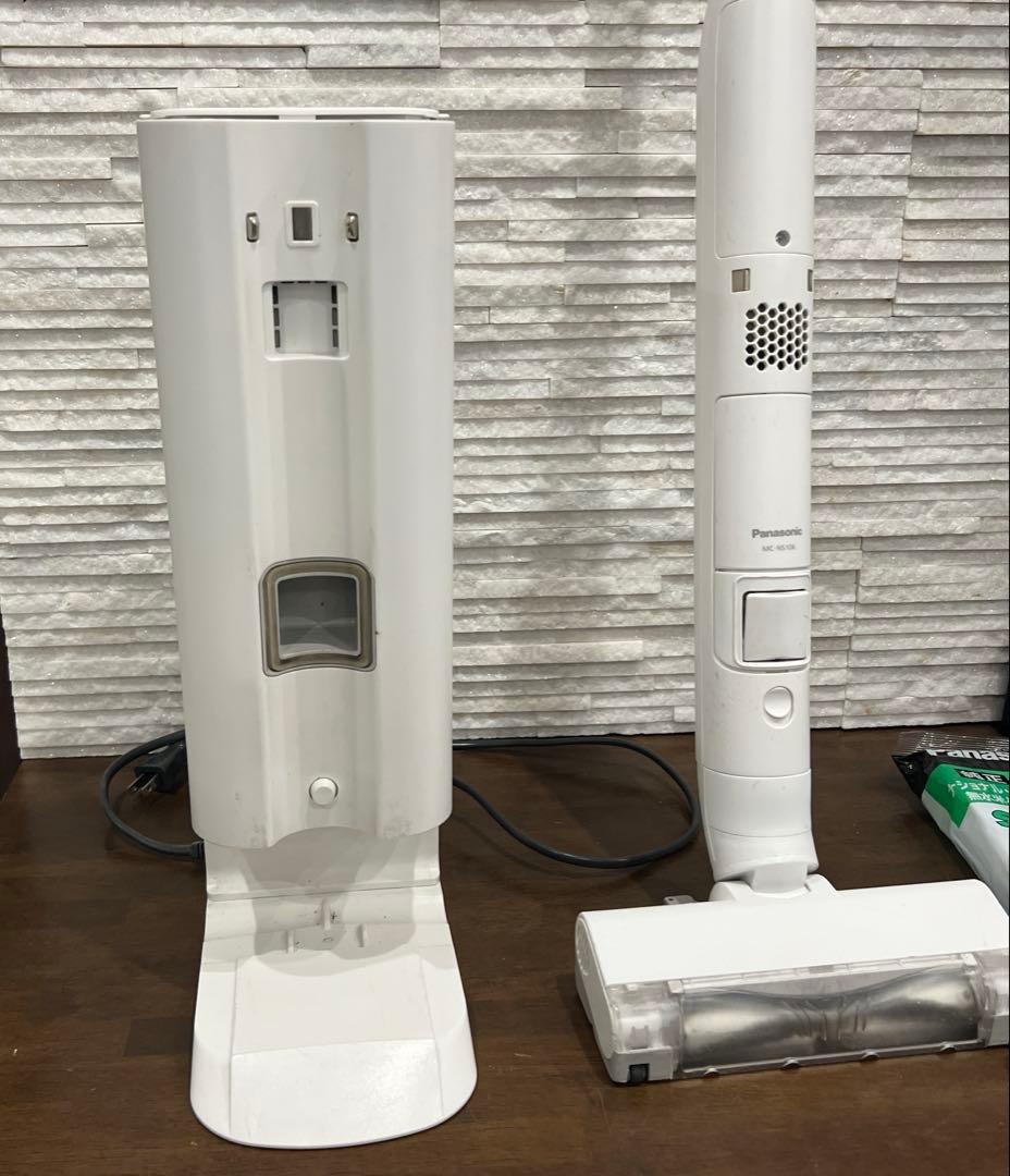 (ジャンク品)Panasonic MC-NS10K コードレススティック掃除機