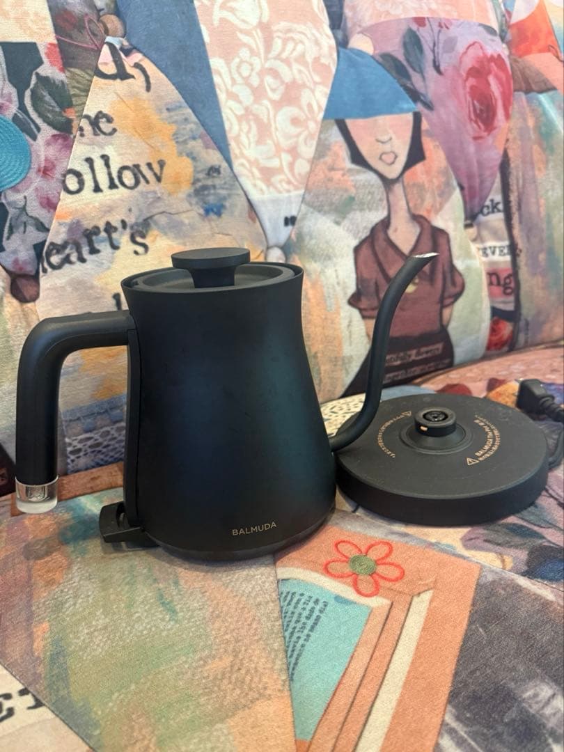 BALMUDA The Pot ブラック 電気ケトル　KРT01JP-BK