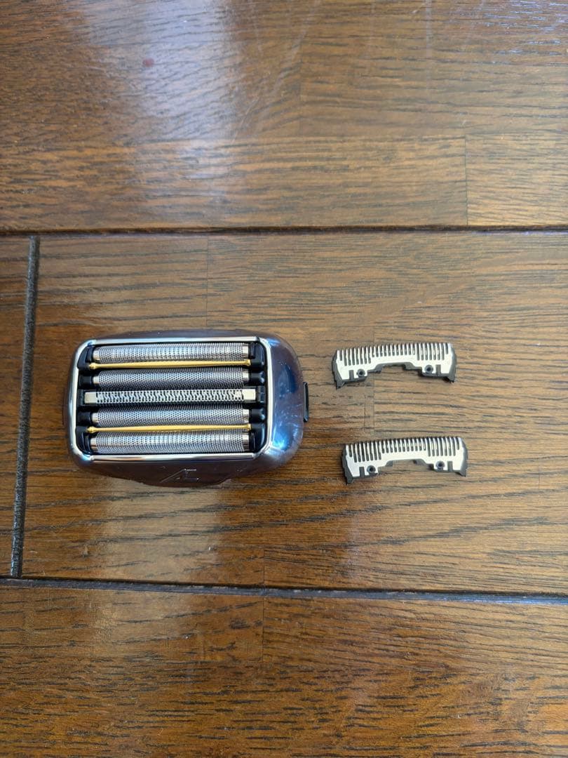 Panasonic メンズシェーバー ES-ELV9