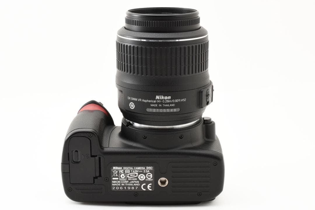 【極美品】Nikon ニコン D60　✨初心者オススメ✨持ち運び楽々✨すぐ使える