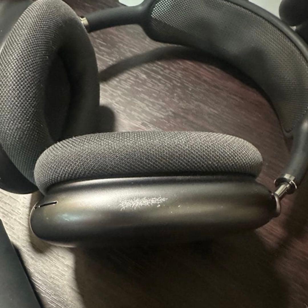 ヘッドホン Apple AirPods MAX