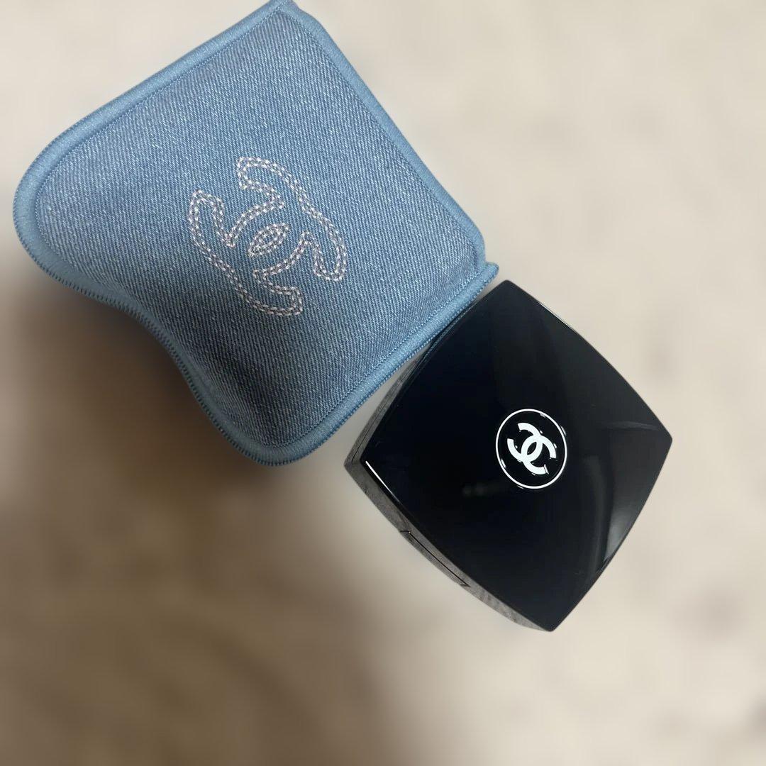 試し塗りのみ CHANEL レ キャトル オンブル 19デニムドリーム