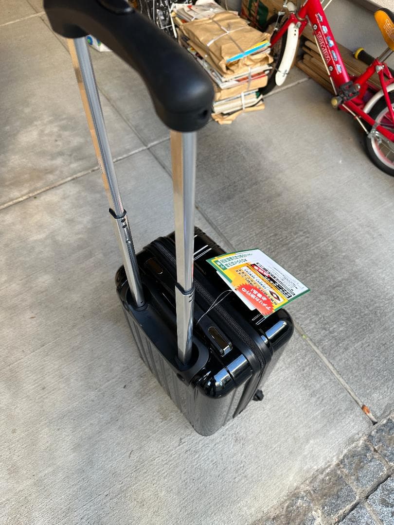 機内持ち込み小型スーツケース